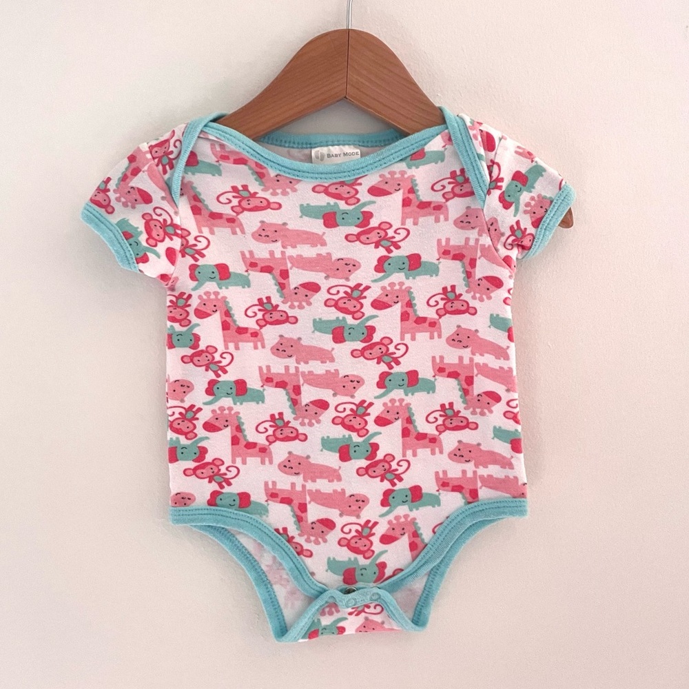 10/$20💥Jungle Animals Unisex Bodysuit, Scarlet Teal, Giraffes Monkeys Elephants